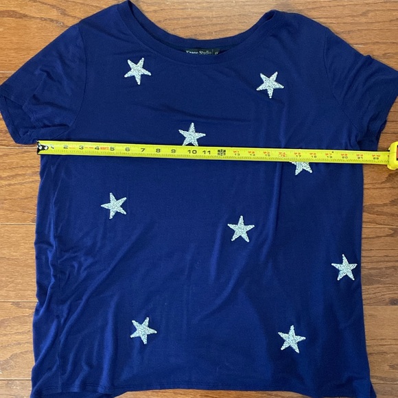 Knapp Studio Navy Tunic w/sparkle stars. Size 1X - Picture 8 of 9